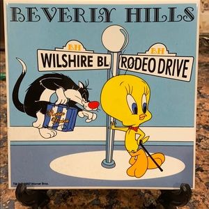 Vintage Looney Toons Tweety Bird Trivet 1997 Stand